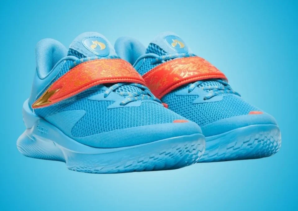 curry-fox-1-happy-fox-day-3028807-419-1-1024×725